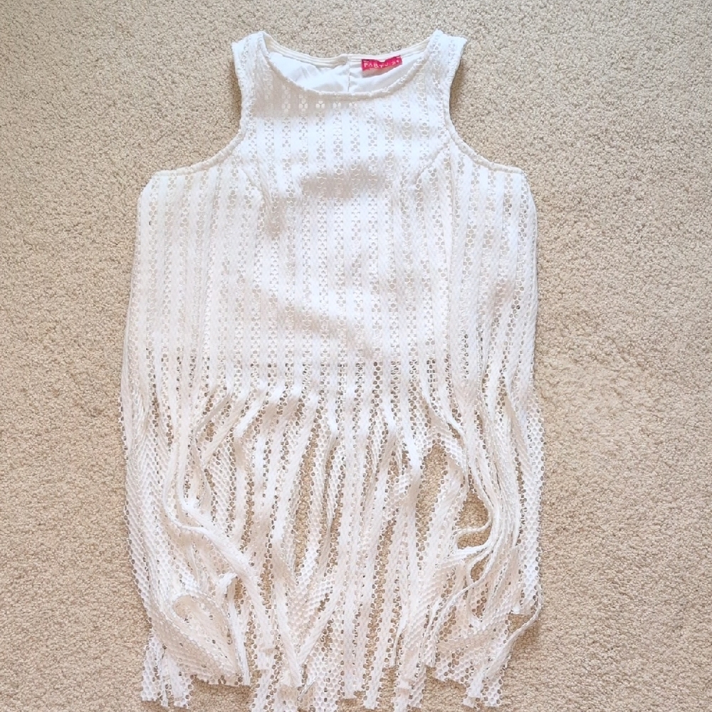 Women's Party 21 White Crop Sleeveless Fringe Top Size L